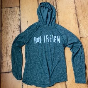 Treign long sleeve with hood